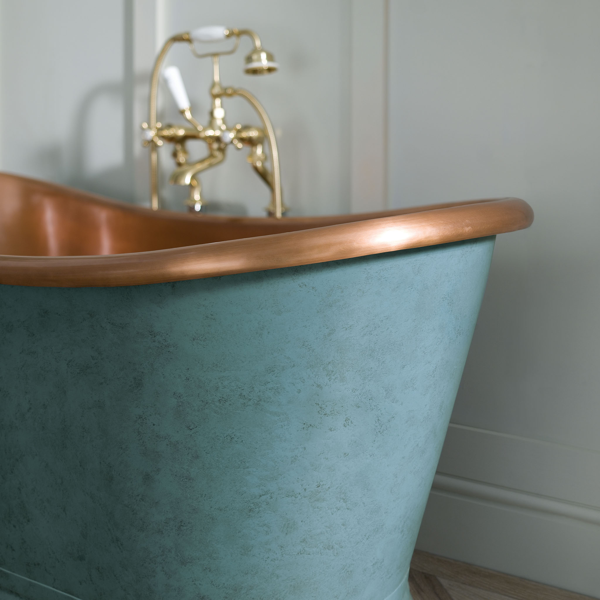 BC Designs Verdigris Green Copper Boat Double Ended Roll Top Bath