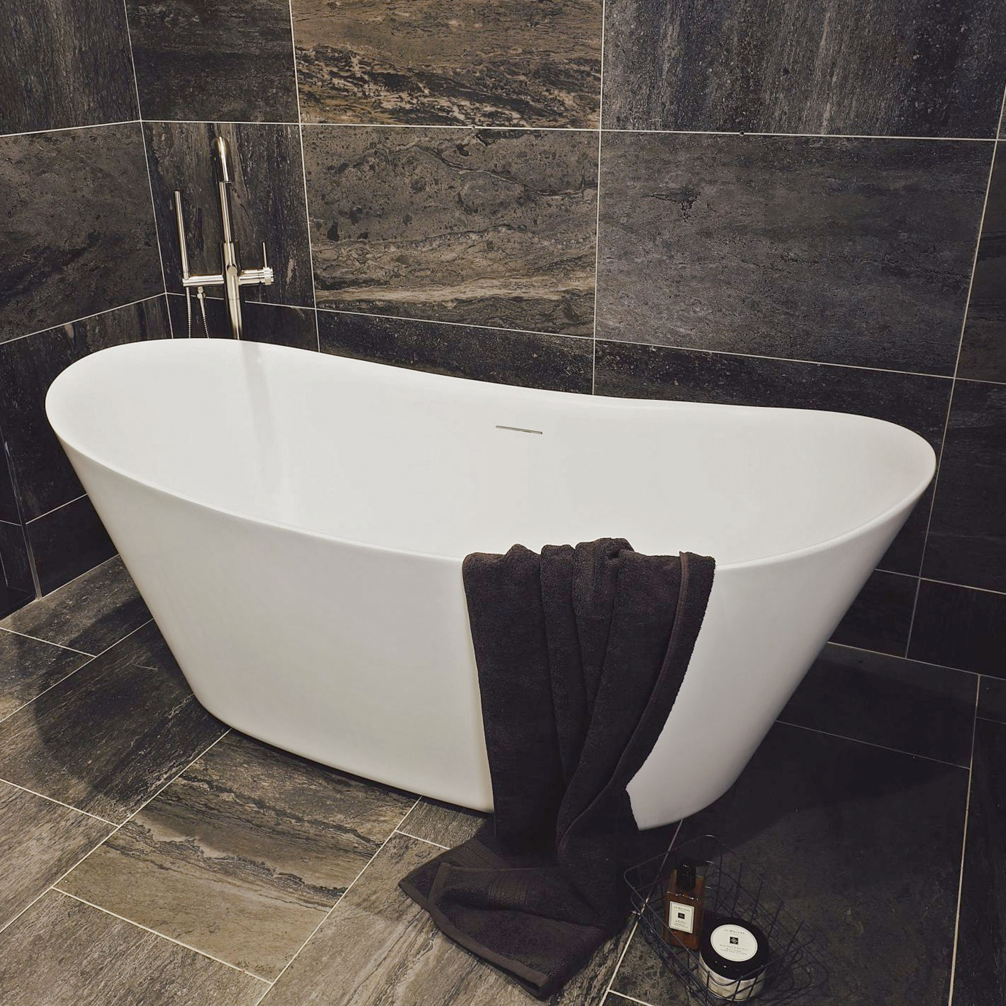 Adamsez Vana AdVance Freestanding Bath 1700 x 810mm